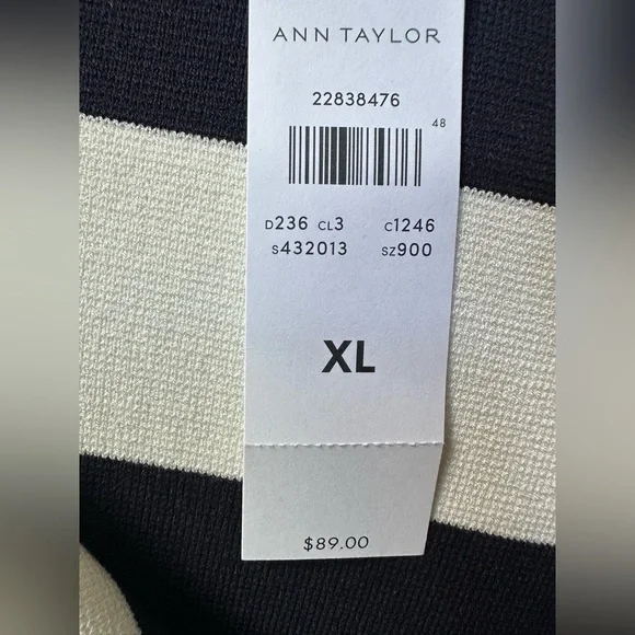 NWT Ann Taylor Knit Navy & Cream Striped Pull-on Skirt - Picture 9 of 13